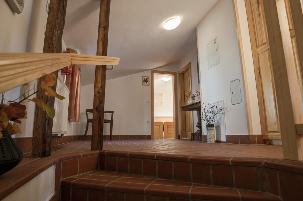 Apartmaji In Sobe Marija Jera Štanjel Chambre photo