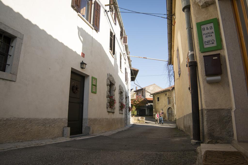 Apartmaji In Sobe Marija Jera Štanjel Extérieur photo