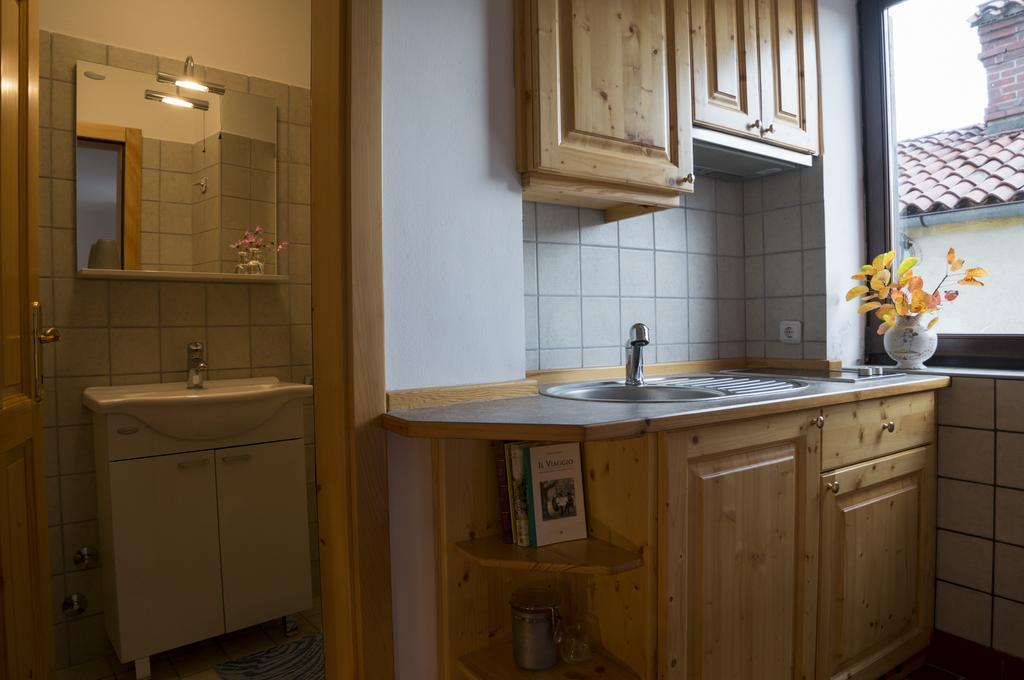 Apartmaji In Sobe Marija Jera Štanjel Chambre photo